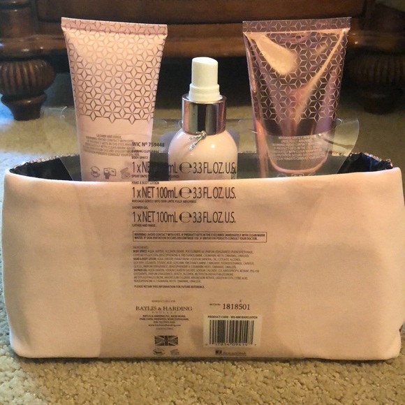 Baylis & Harding Gift Set - Picture 3 of 3